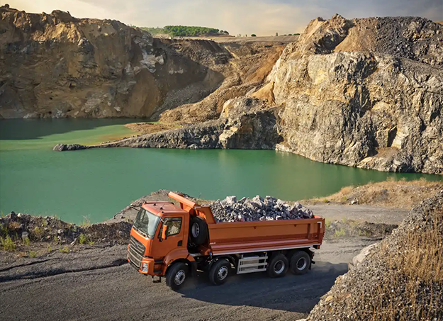 Amplitude-Auto-Ford-Trucks-F-Line-Construction